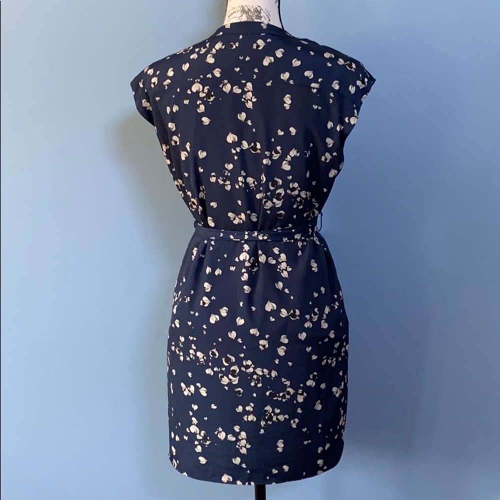 Dress - Picture 3 of 5